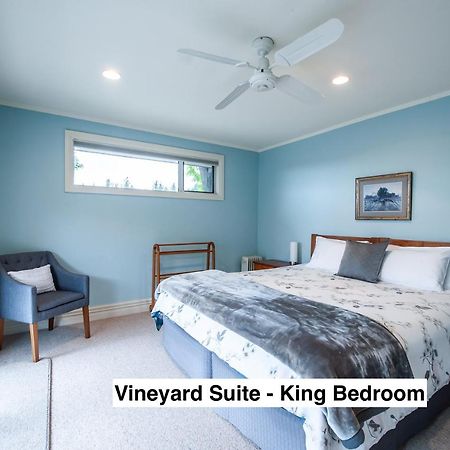 Bed and Breakfast Grey Ridge Vineyard Experience Александра Экстерьер фото