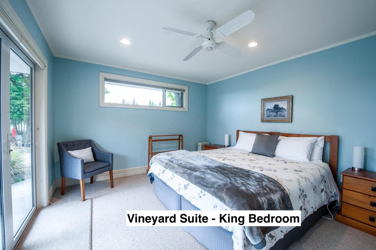 Bed and Breakfast Grey Ridge Vineyard Experience Александра Экстерьер фото